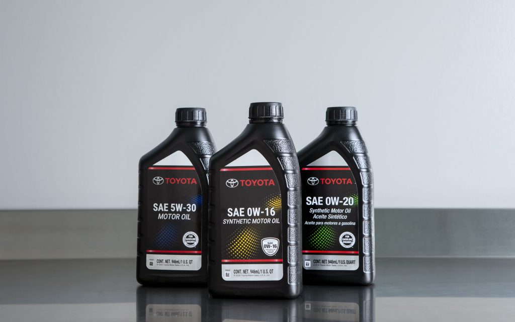 The Benefits of Using Synthetic Oil: Advantages, Disadvantages, and Cost&nbsp;Comparison